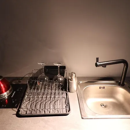 Luxury Rom